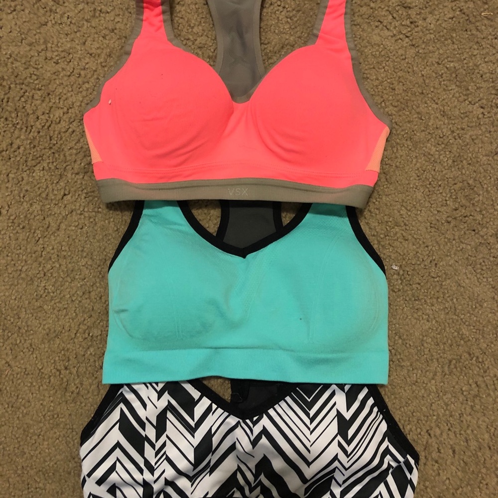 Bundle of sports bras.